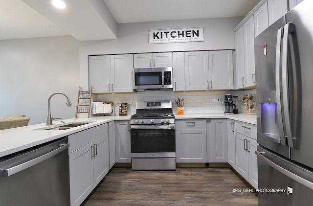17904 W Braewick Rd Unit 17904, Gurnee, IL 60031 - photo 4