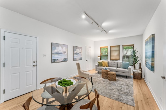 1520 W Belle Plaine Ave Unit 1, Chicago, IL 60613 - photo 5