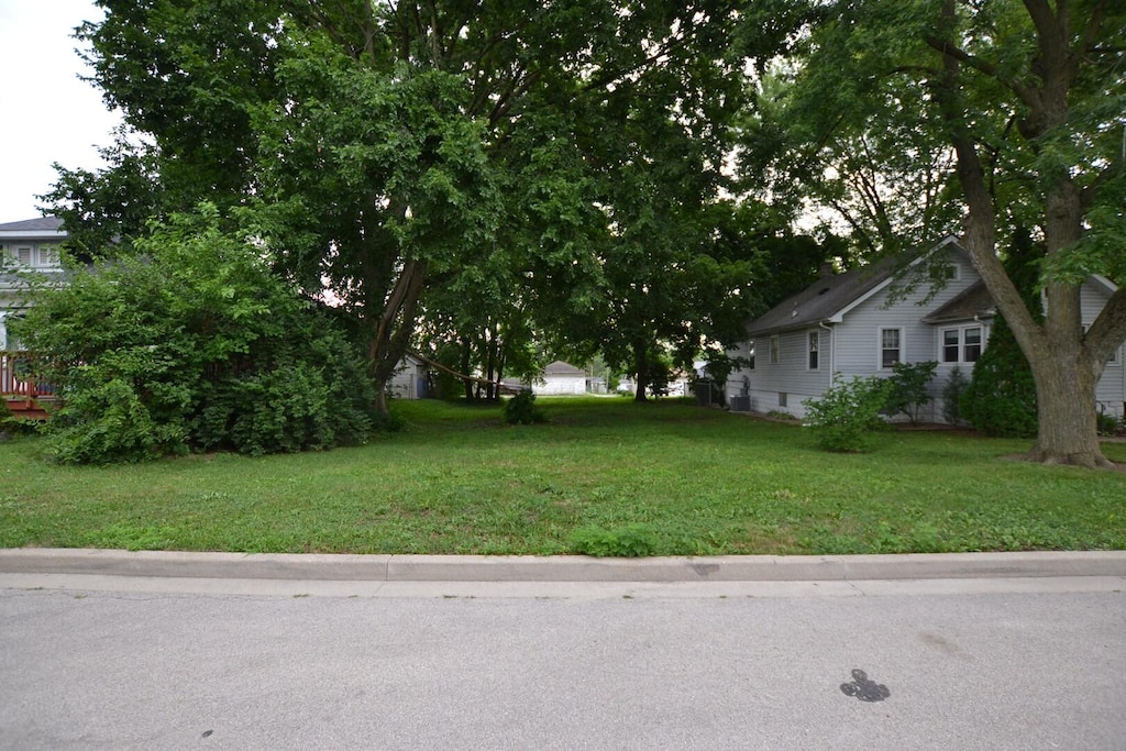 618 Ida St, Joliet, IL 60436 - photo 1