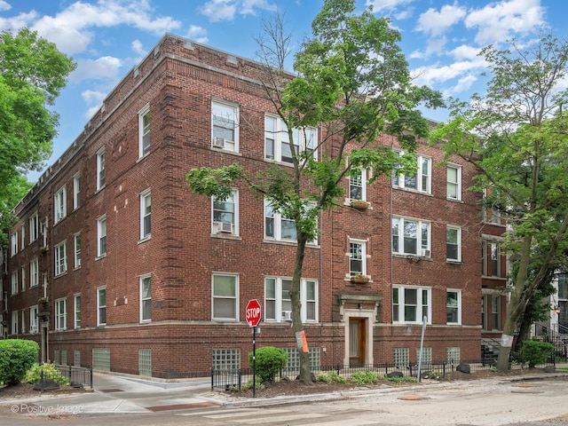 1103 W Wrightwood Ave Unit 1, Chicago, IL 60614 - photo 1
