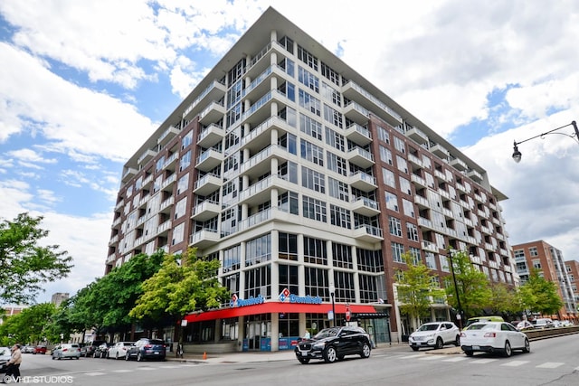 901 W Madison St Unit 415, Chicago, IL 60607 - photo 1