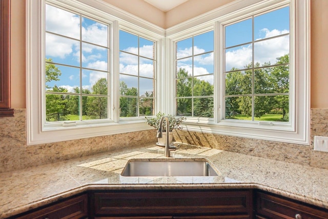 21070 W Summerfield Ct, Kildeer, IL 60047 - photo 13