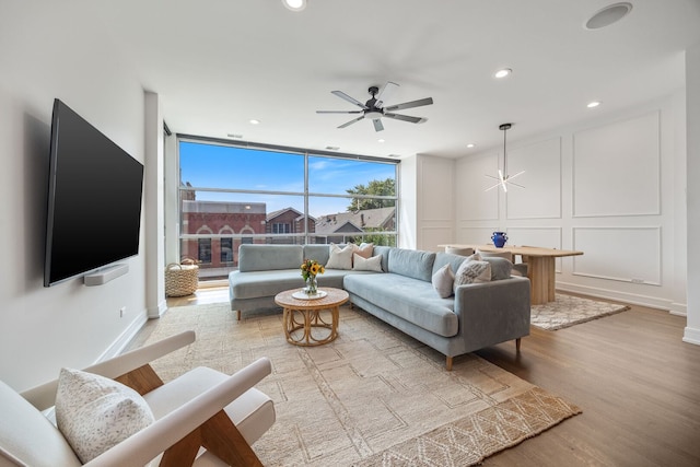 1510 W Cortez St Unit 3E, Chicago, IL 60642 - photo 2