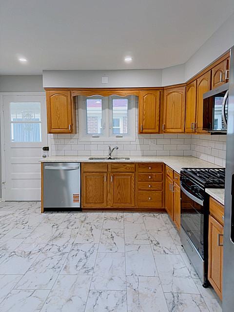 7115 N Hamlin Ave, Lincolnwood, IL 60712 - photo 5