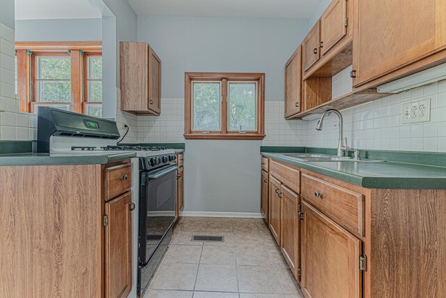 538 Raymond St, Elgin, IL 60120 - photo 8