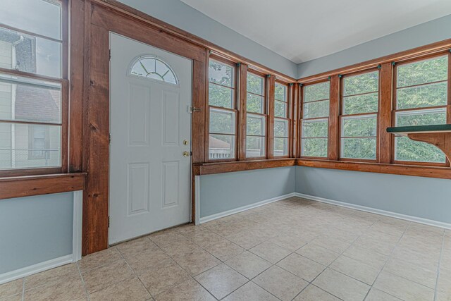 538 Raymond St, Elgin, IL 60120 - photo 10