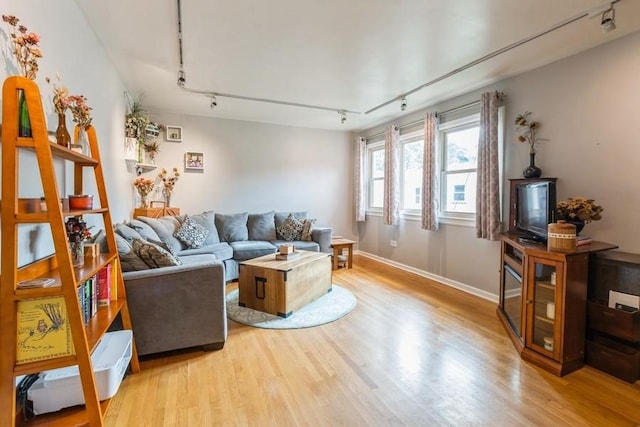 1540 W Chase Ave Unit 3E, Chicago, IL 60626 - photo 3
