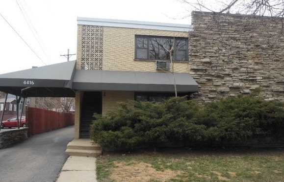 4416 N Kostner Ave Unit 1C, Chicago, IL 60630 - photo 1