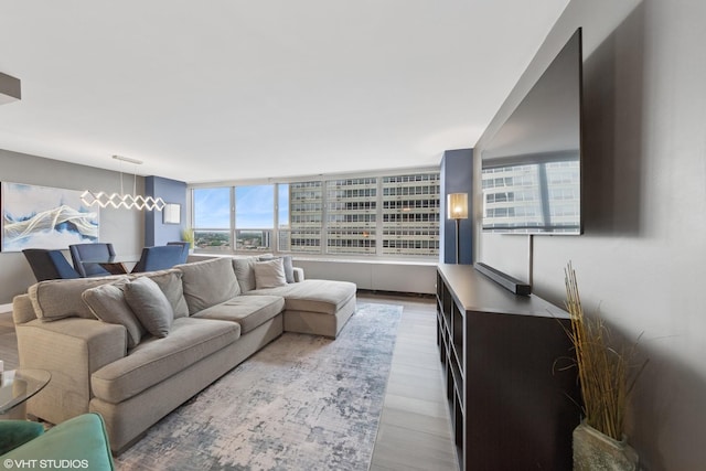 3550 N Lake Shore Dr Unit 1707, Chicago, IL 60657 - photo 3