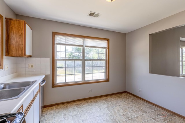 2847 Heatherwood Dr Unit 19112, Schaumburg, IL 60194 - photo 10