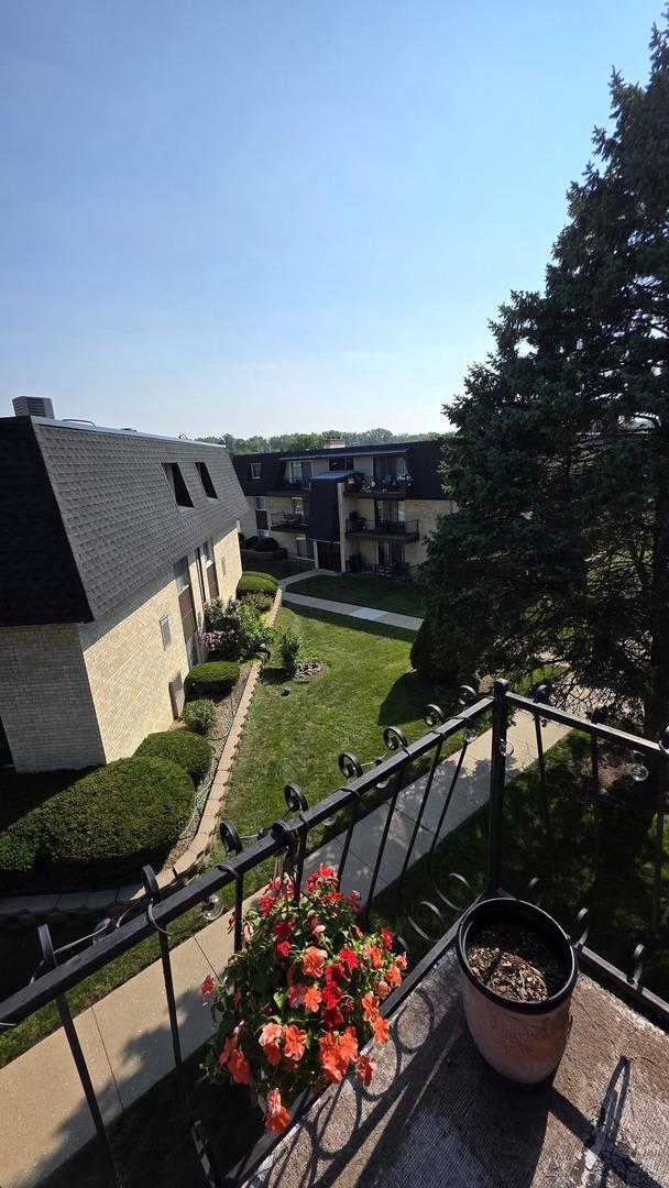 11123 S 84th Ave Unit 3A, Palos Hills, IL 60465 - photo 17