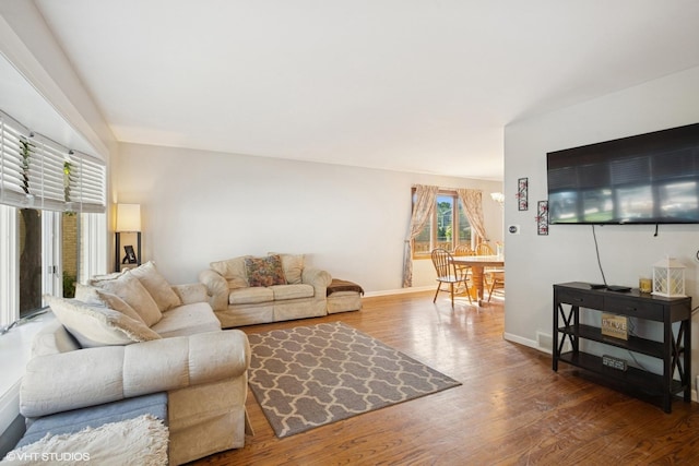530 Birch St, Itasca, IL 60143 - photo 2