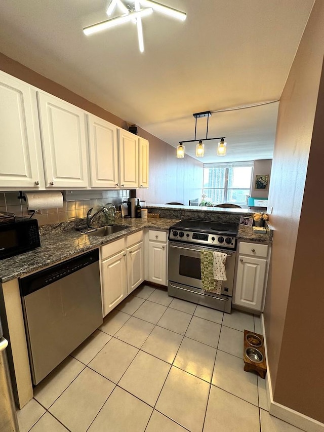 655 W Irving Park Rd, Chicago, IL 60613 - photo 12