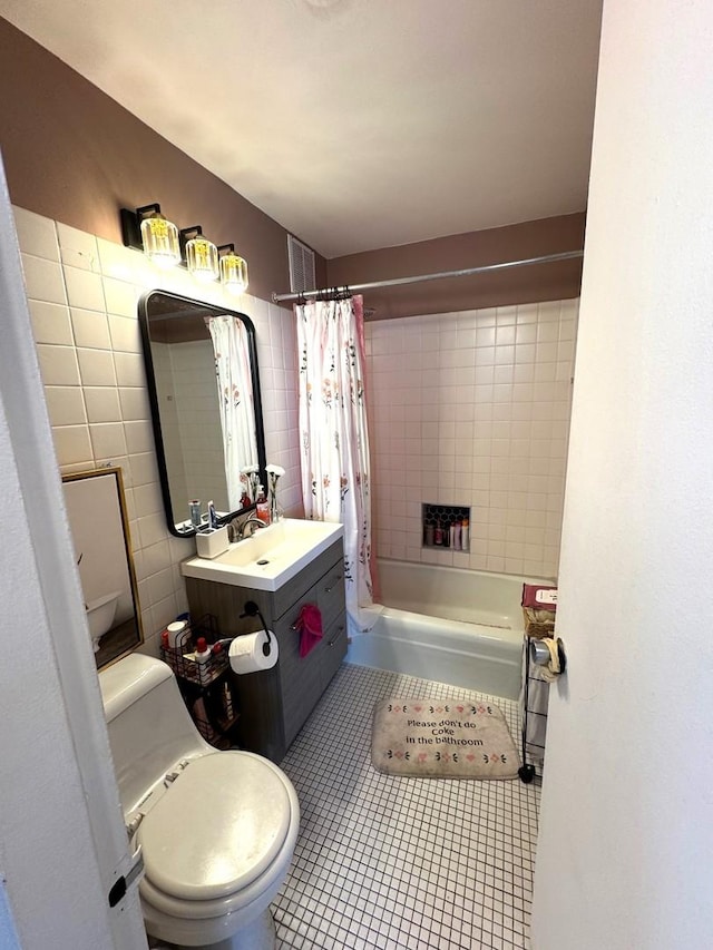 655 W Irving Park Rd, Chicago, IL 60613 - photo 17