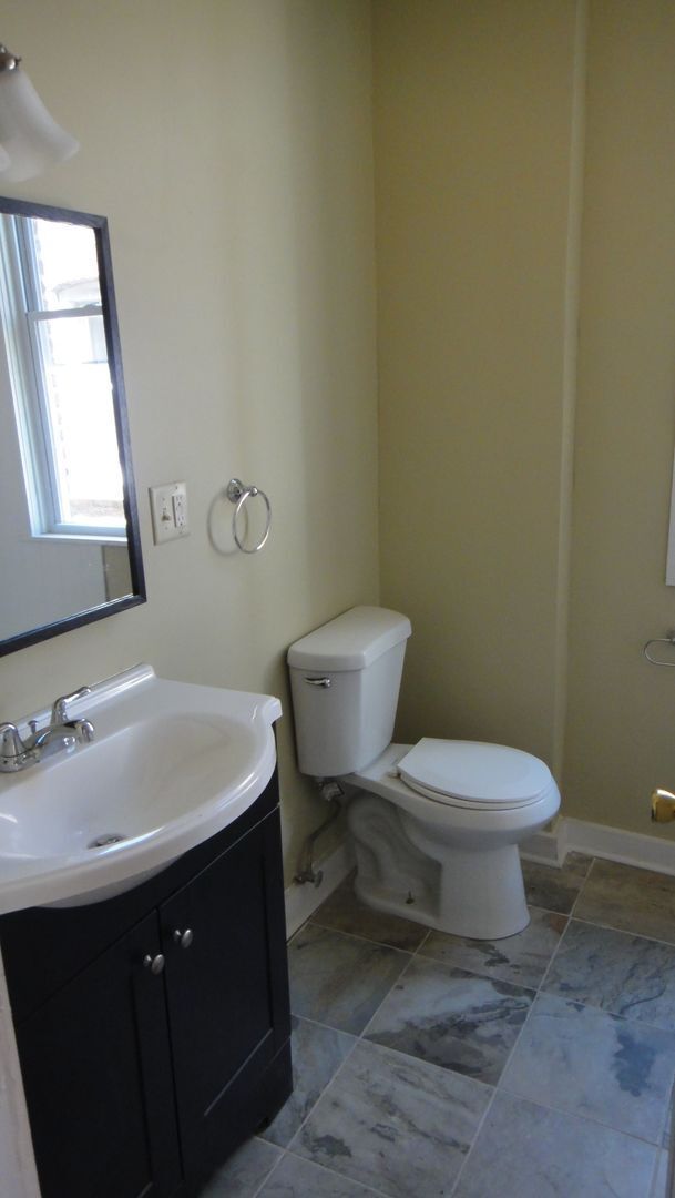 4141 W Jackson Blvd, Chicago, IL 60624 - photo 2