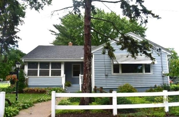 728 Broadway Ave, Sterling, IL 61081 - photo 2