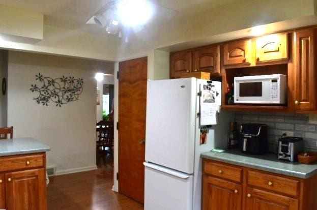 728 Broadway Ave, Sterling, IL 61081 - photo 20