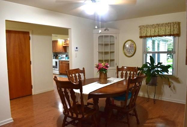 728 Broadway Ave, Sterling, IL 61081 - photo 25