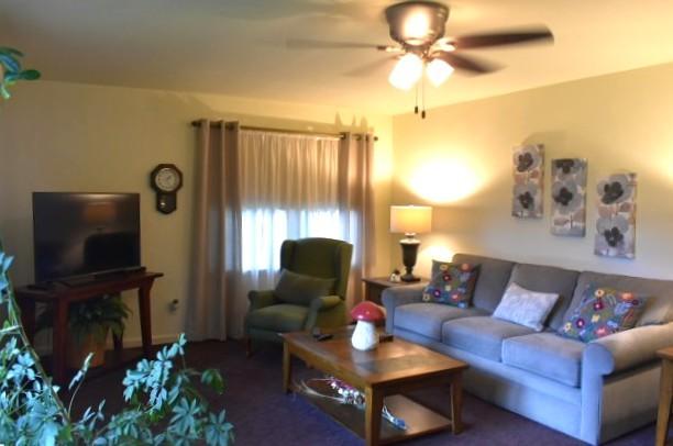 728 Broadway Ave, Sterling, IL 61081 - photo 28