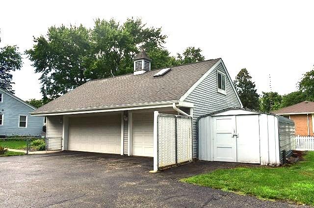 728 Broadway Ave, Sterling, IL 61081 - photo 6