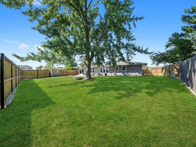 1478 Armstrong Ct, Elk Grove Village, IL 60007 - photo 28