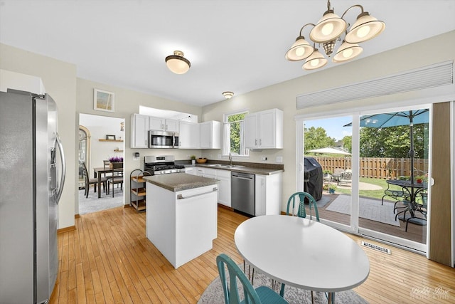 7014 Westwood Dr, Carpentersville, IL 60110 - photo 4