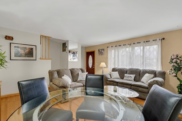 8649 Gregory Ln, Des Plaines, IL 60016 - photo 3