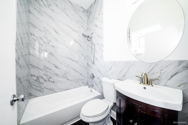 1560 E 93rd St, Chicago, IL 60619 - photo 7
