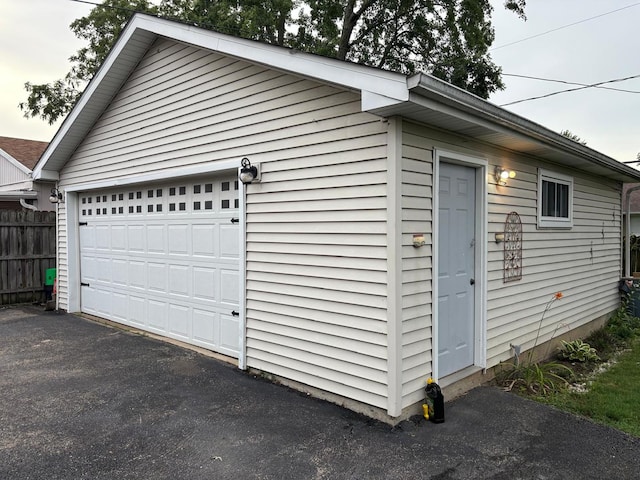 702 Union Ave, Romeoville, IL 60446 - photo 22