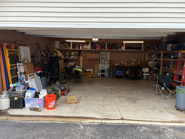 702 Union Ave, Romeoville, IL 60446 - photo 23
