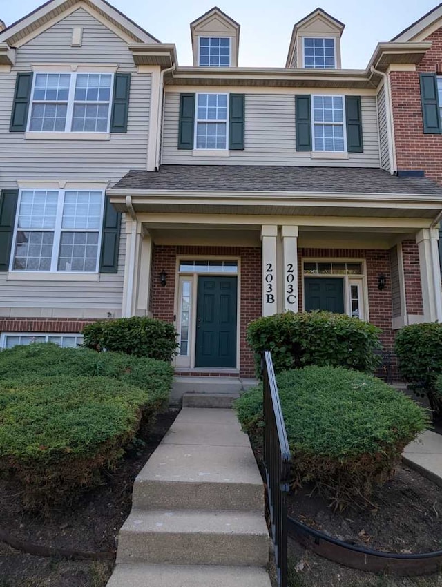 203 N Louis St Unit B, Mount Prospect, IL 60056 - photo 1