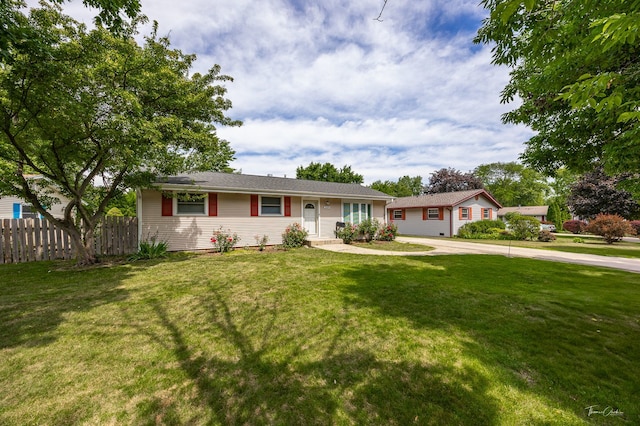 209 Shawnee Dr, Carol Stream, IL 60188 - photo 20
