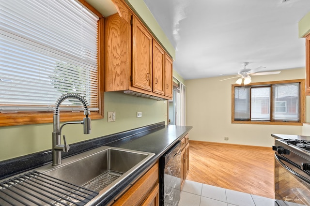 209 Shawnee Dr, Carol Stream, IL 60188 - photo 7
