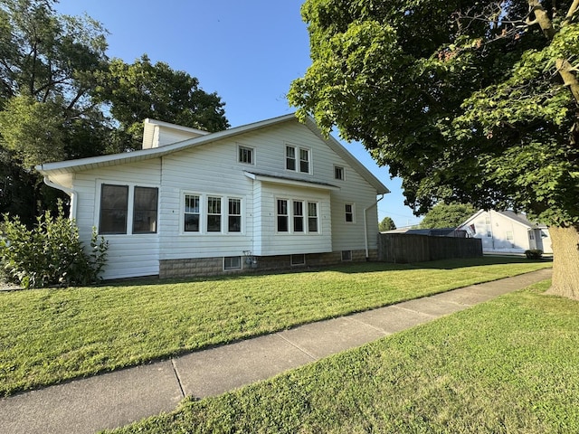 703 N 3rd St, Rochelle, IL 61068 - photo 2