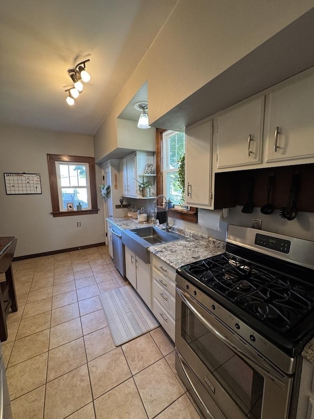 703 N 3rd St, Rochelle, IL 61068 - photo 10