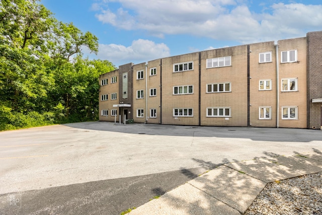 8604 W 95th Pl Unit 102, Hickory Hills, IL 60457 - photo 10
