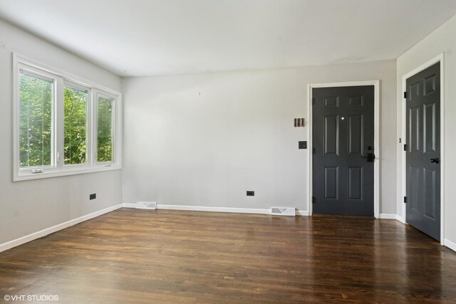 120 N School St, Cary, IL 60013 - photo 5