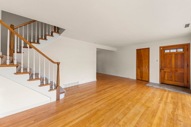 18508 Clyde Rd, Homewood, IL 60430 - photo 3