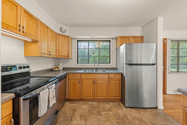 18508 Clyde Rd, Homewood, IL 60430 - photo 7