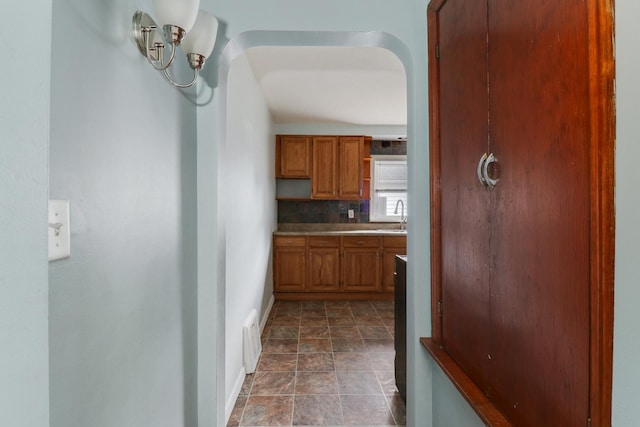 716 W Mulberry St, Bloomington, IL 61701 - photo 5