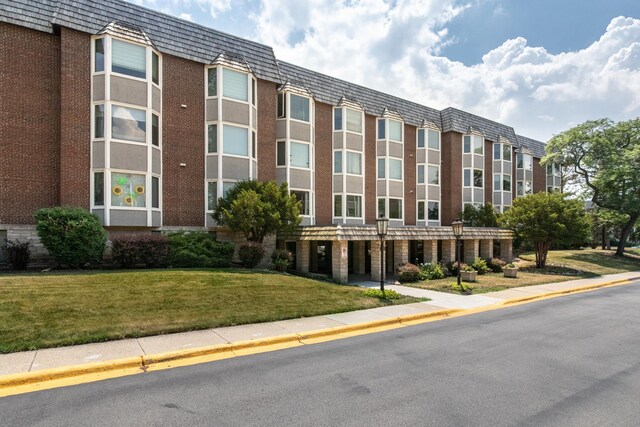 401 Ascot Dr Unit 1C, Park Ridge, IL 60068 - photo 3
