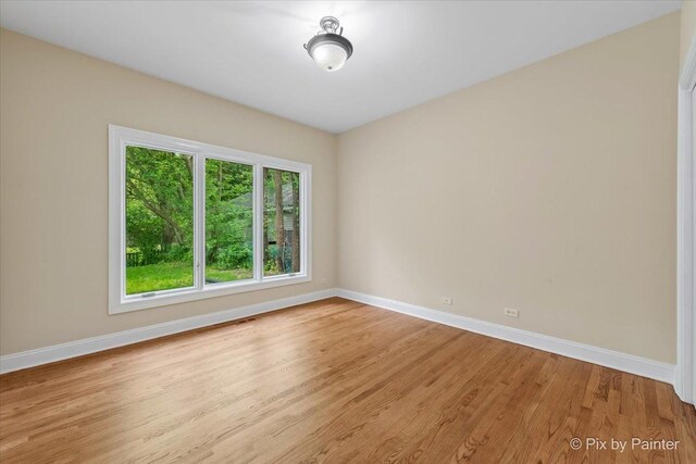 100 Westover Ln, Schaumburg, IL 60193 - photo 17