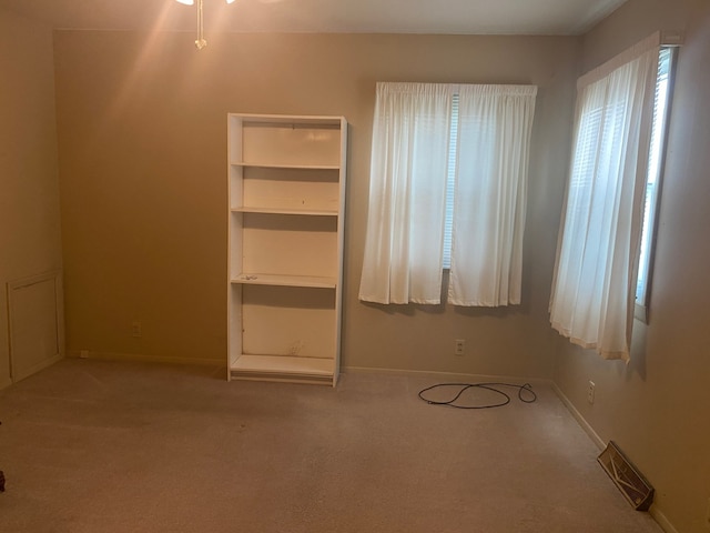 715 W Cleveland St, Spring Valley, IL 61362 - photo 9