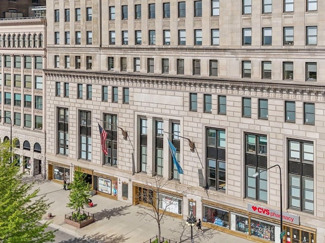310 S Michigan Ave Unit 702, Chicago, IL 60604 - photo 40
