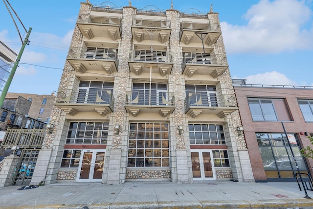 165 N May St, Chicago, IL 60607 - photo 1