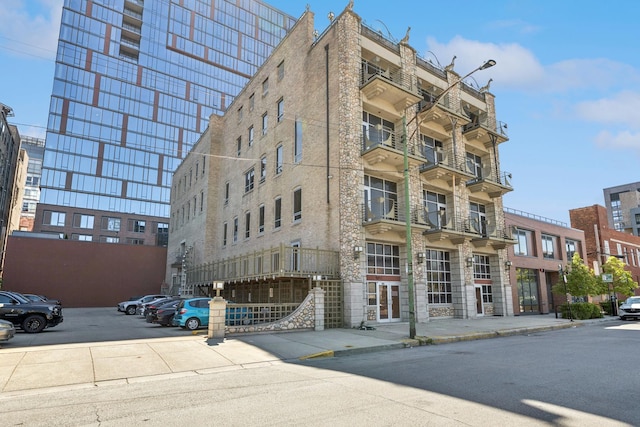 165 N May St, Chicago, IL 60607 - photo 2