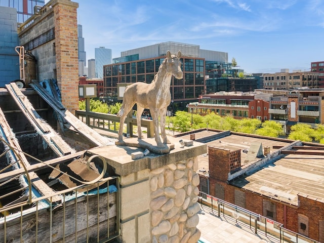 165 N May St, Chicago, IL 60607 - photo 30