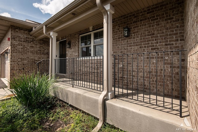 544 N Woodland Ct, Addison, IL 60101 - photo 2
