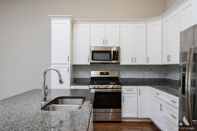 544 N Woodland Ct, Addison, IL 60101 - photo 9