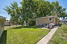 13033 Chicago St, Blue Island, IL 60406 - photo 17